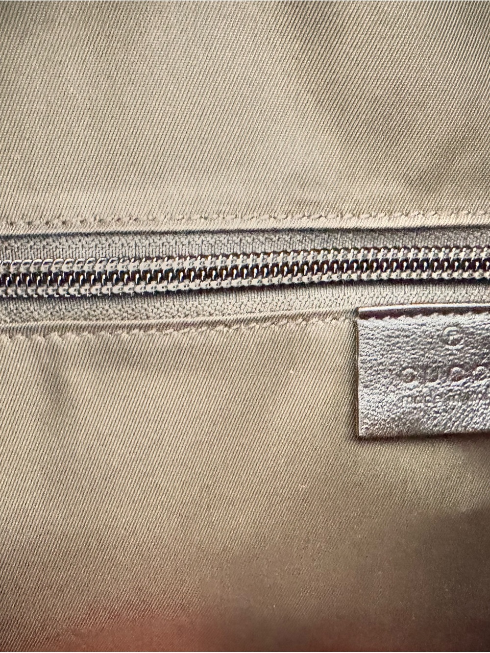 Gucci Beige/Brown Monogram Rolling Travel Duffel - Picture 9 of 16